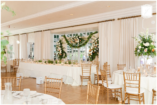 Le Jardin Florals & Furnishings - Thumbnail