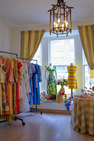 Upper East Vintage by null