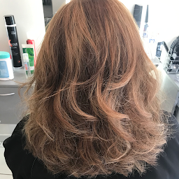 Photo n°23 de Design coiffure lyon à Lyon (Salon de coiffure)