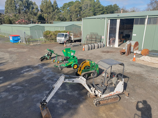 Riddells Creek Macedon Party & Builders Equipment Hire // Woodend sand and soil - Thumbnail