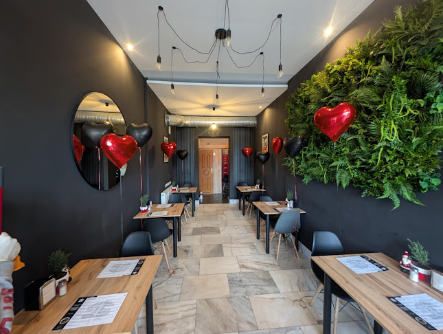 Balonowa fotka - balony z helem i fotobudka