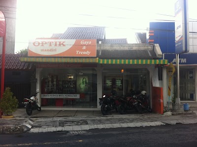 Photos of Mandiri Optik