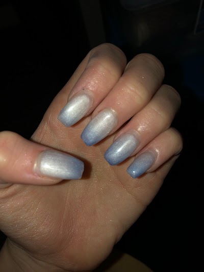 Tip Top Nails