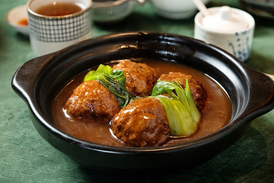 Xie Bao Crab House Edison 蟹宝 by null