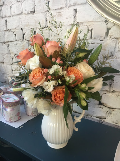 Belalie Flowers - Florist - Thumbnail