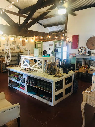 Green Gypsy Thrift Shop - Thumbnail