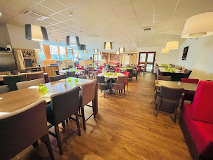 Photo n°3 de Brasserie Le Parc à Saint-Ouen-l'Aumône (Restaurant)