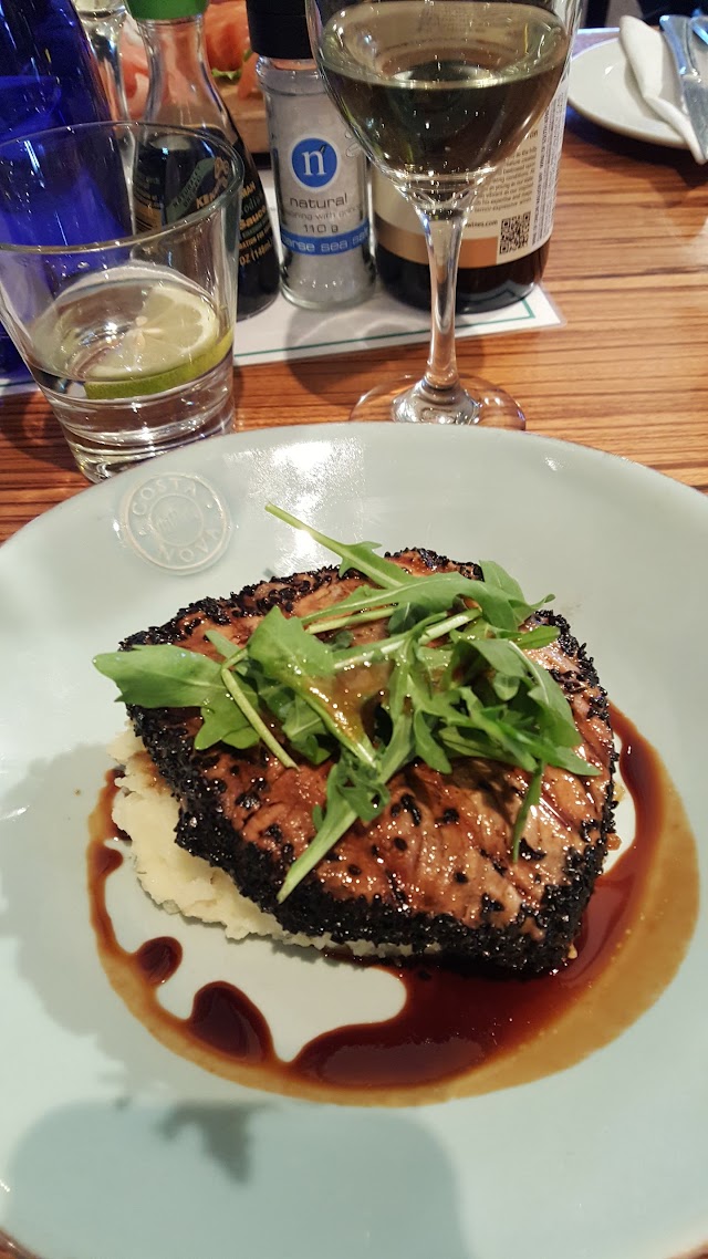 LB Seafood Bistro on the Bay