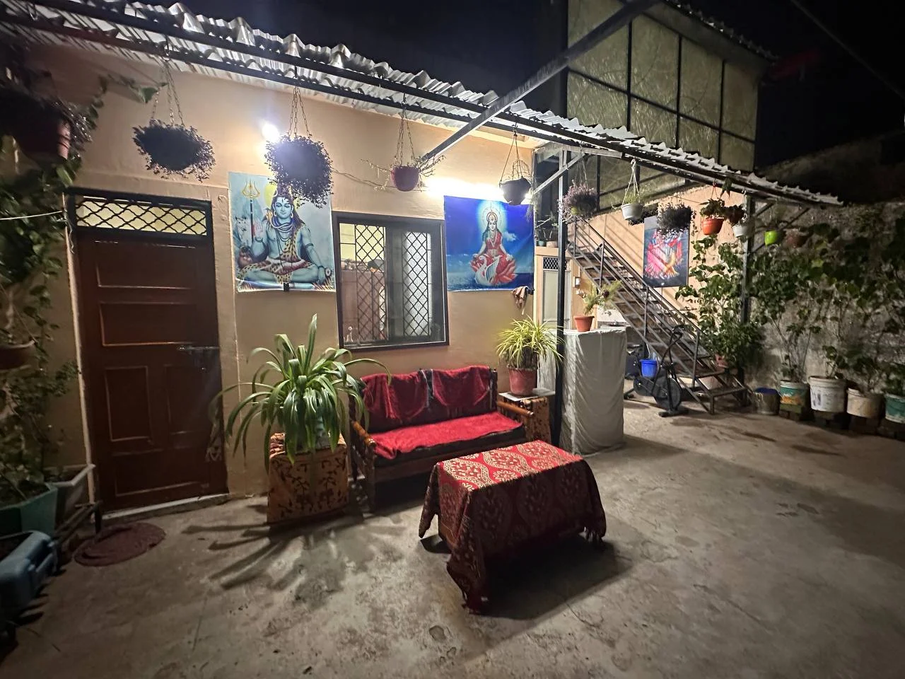Nigam Homestay- Homestay & Hotels in Ujjain, Ujjain Room Booking, Stay in Ujjain,Stay in Ujjain near mahakaleshwar temple