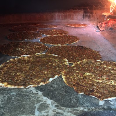 Özüm pide kebap salonu