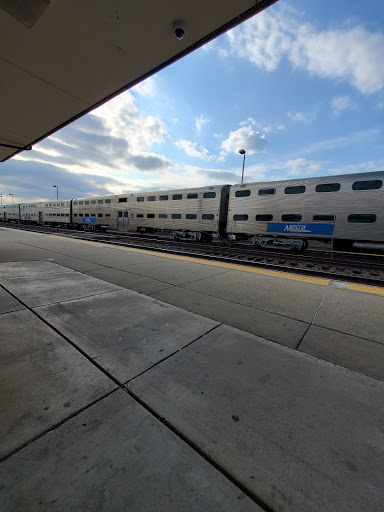 Rt 59 Train Station - Visual
