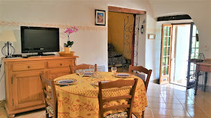 Photo n°1 de Gîte appartement entre Aix en Pce-Marseille à Bouc-Bel-Air (Location d'appartement de vacances)