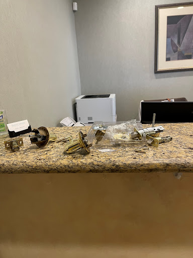 Green Locksmith - Visual