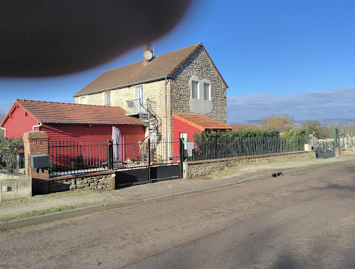 Photo de Maison Familiale- Piscine Calme et Nature à Toulon-sur-Arroux (71320)