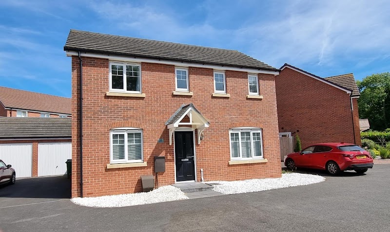 Fine Homes photo 2