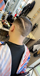 Photo n°30 de BARBER SHOP (Bs Barbier coiffeur) à Montfermeil (Salon de coiffure)