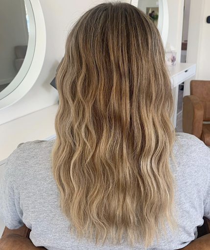 Base & Co Hair Studio - Thumbnail