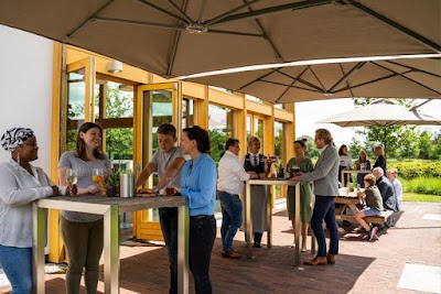 DELA crematorium, uitvaartcentrum en begraafplaats Hilvarenbeek