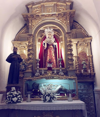 Photos of Parroquia de Santa Mar&iacute;a de &Aacute;frica