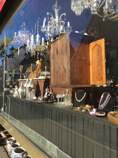 Petra Antiques - Thumbnail