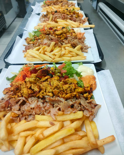 Photo 7 - Best food -HALAL-Tacos, Snack, Cheeseburger, pizza..