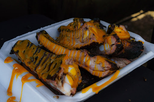 OUTSIDE BBQ - Thumbnail