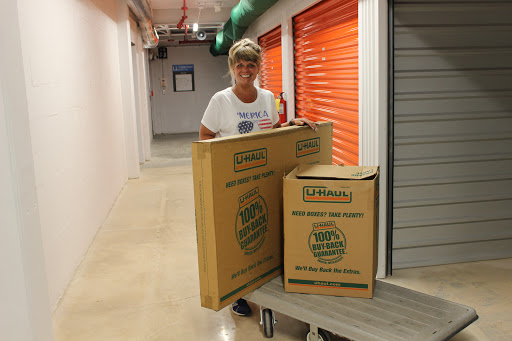 U-Haul Moving & Storage at Fulton Industrial Gateway and I-20 - Thumbnail
