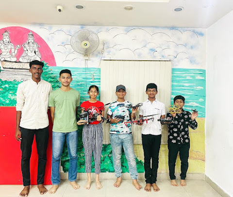 Af1qippyb6zd9nouwai R7emixi7u3l5so Takjgpx8h=s480 K No