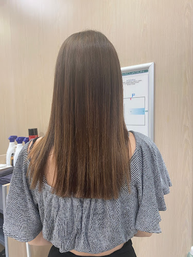 https://www.interview.fr/salon-4119/salon/21-avenue-didier-daurat-64140-lons?utm_campaign=gbp_siteweb_W0044&utm_id=gbp_siteweb&utm_medium=siteweb&utm_source=gbp