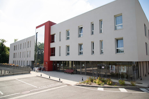 Photo de EHPAD Saint Sauveur à Saint-Sauveur (80470)