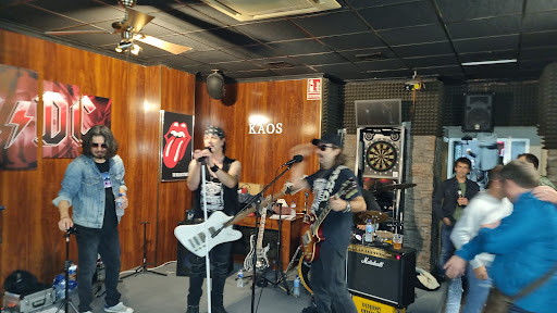 PUB KAOS - Visual