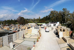 Photo n°1 de Marbres et Déco Pierres naturelles travertin à Cagnes-sur-Mer (Grossiste en pierre naturelle)