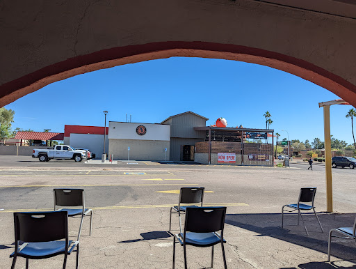 Broadway Hand Car Wash - Thumbnail
