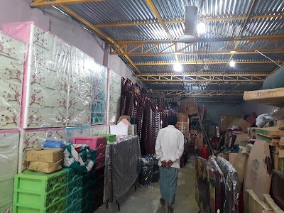 Photos of Nur Cycle & Metrose House