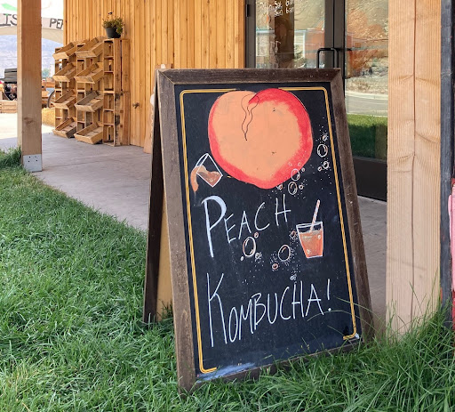 Palisade peach shack
