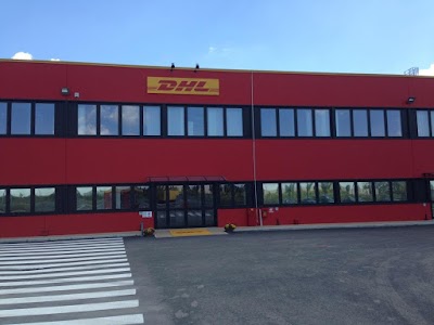 Photos of DHL