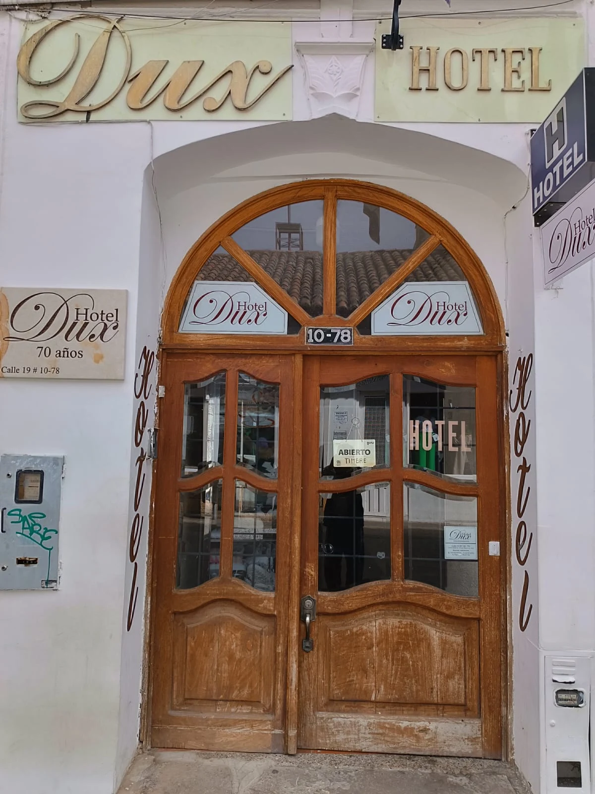 Hotel Dux