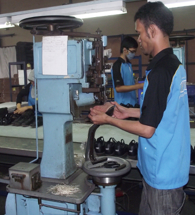 Photos of Sepatu Fans Indonesia