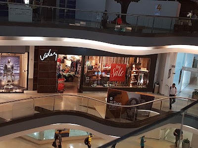 Photos of V&eacute;lez - Centro Comercial Oviedo