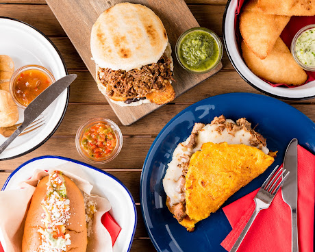 Liqui Liqui Venezuelan Deli Restaurant & Cocktail Bar by null