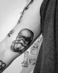 Photo n°14 de Crao tattoo - Æther, tatouagerie à Clermont-Ferrand (Salon de tatouage et piercing)