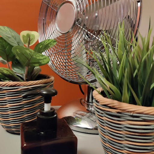 Fi Hennessy - pregnancy massage specialist