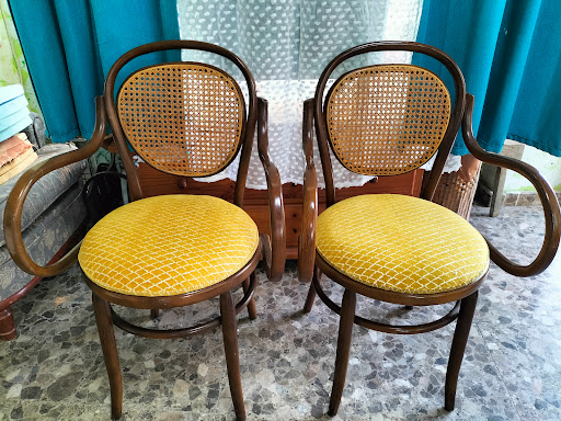 TAPICERIA DE MARI