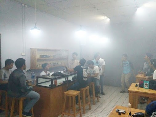 EBOL VAPE SIDE, Author: Ahmad Rijal