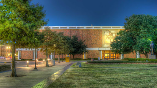 Journalism Building - Visual