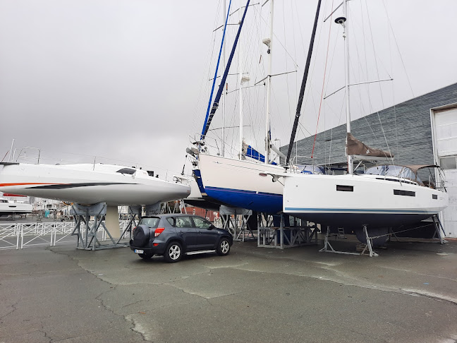 Grassi Bateaux / J Composites · Jeanneau · Lagoon La Rochelle - La Rochelle