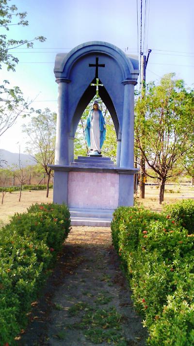 Photos of Catholic University of Honduras, DES Campus