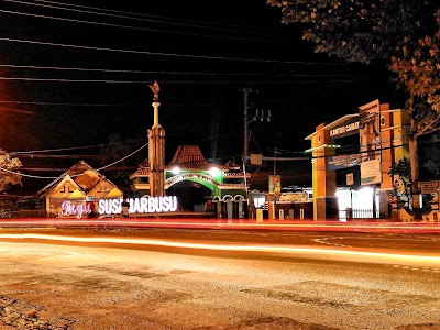 Photos of Tugu Bhayangkara