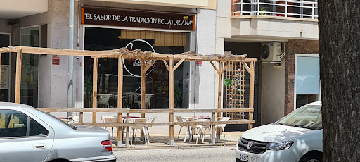 Cataleya Bar-Restaurante Ecuatoriano