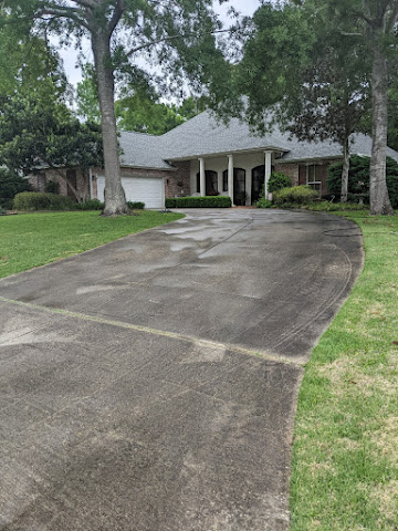 Gallery of Tiger Wash LLC in  - Verified Pressure Washing Service nearby.